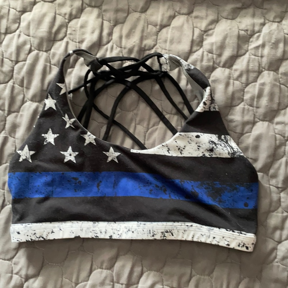 Sports bra